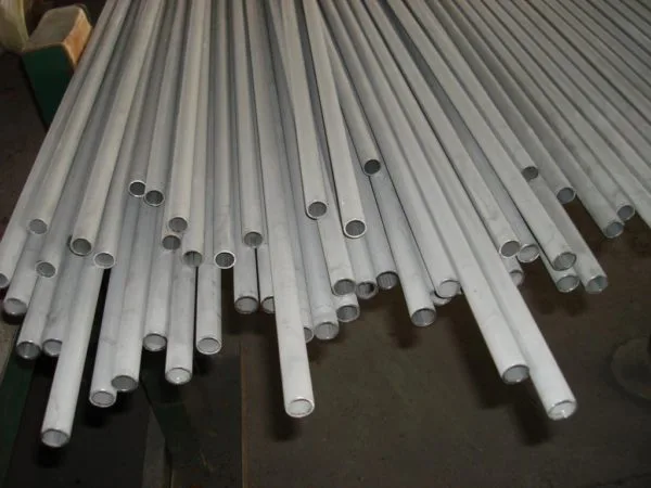 Ống đúc inox phi 17