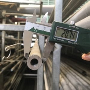 Ống Đúc Inox Phi 20