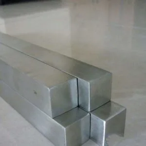 Cắt lẻ vuông Đặc Inox 304