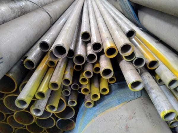 Ống Đúc Inox 304 Phi 18