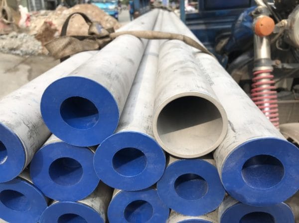 Ống Đúc Inox Phi 63